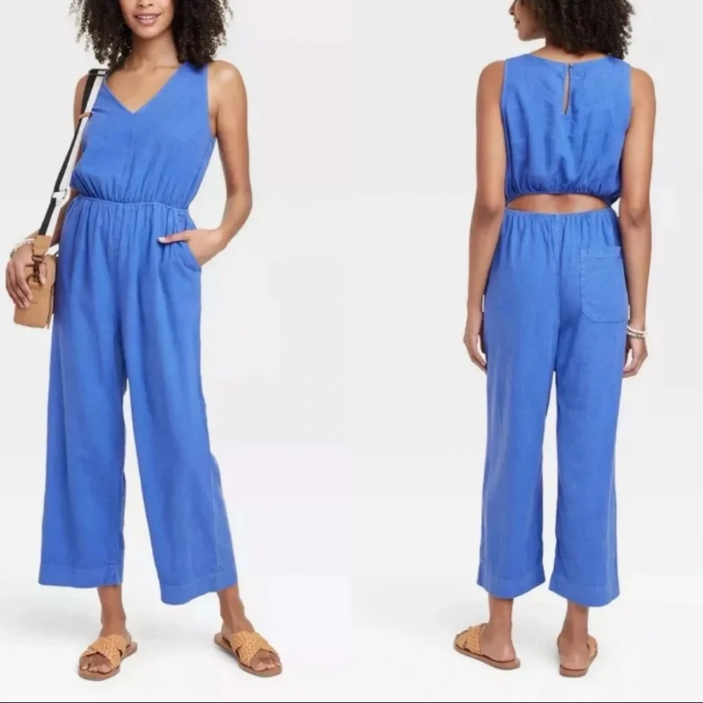 Universal Thread Blue Jumpsuit V Neck Open Back Wide Leg XL Boho Effortless Chic - Picture 1 of 16